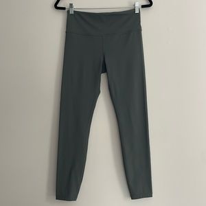 Athleta Elation Train 7/8 Tight